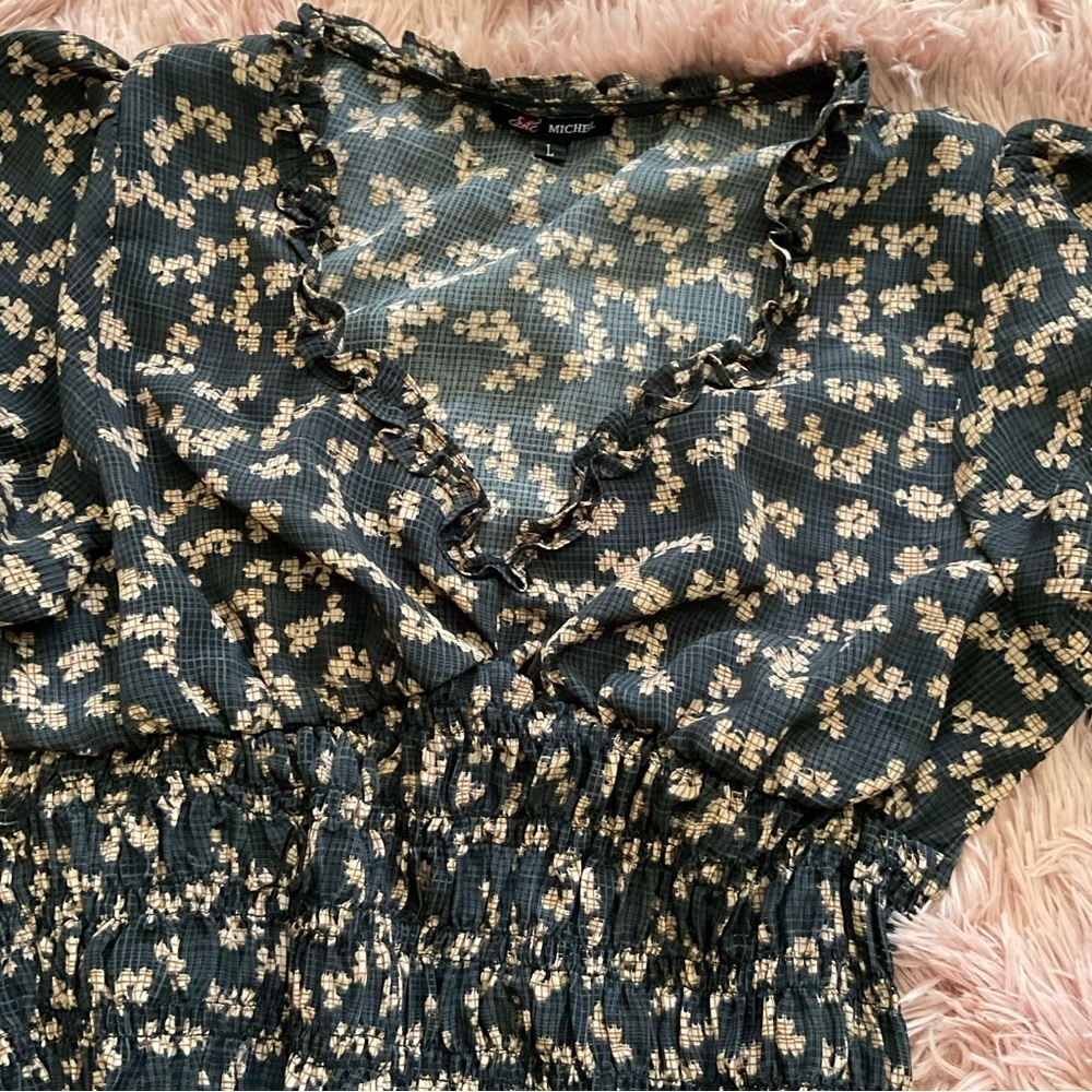 Blouse V-neck size L - Picture 5 of 12